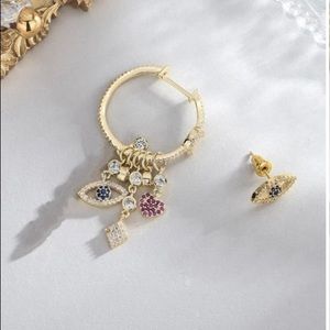 ❤️❤️❤️ 18K Gold Plated Zircon Eye Decor Mismatched Earrings